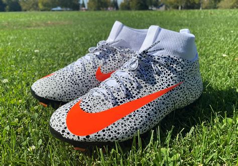 For Comfort and Speed Nike Jr. . Nike youth football cleats